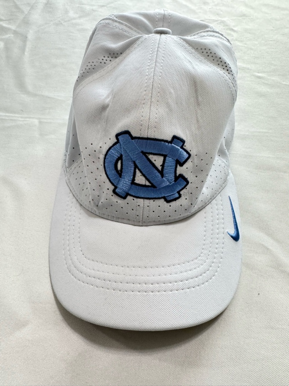 UNC Tar Heels Nike Hat Carolina Blue White Dri Fit Cap L XL